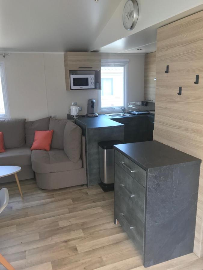 Mobil Home Camping Le Mar Estang Bord De Plage Canet-en-Roussillon Exterior foto